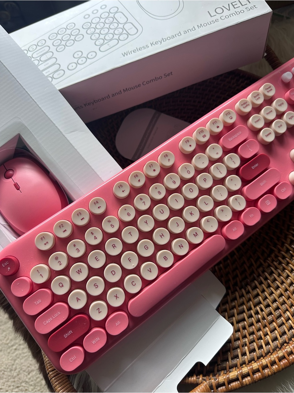MOFII Pink Red Retro Typewriter Wireless Keyboard and Mouse Combo New in Box